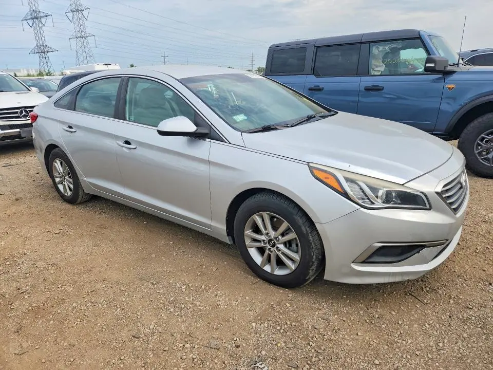 2017 HYUNDAI SONATA SE  