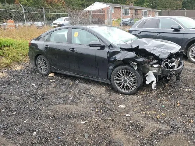 2024 KIA FORTE GT LINE  