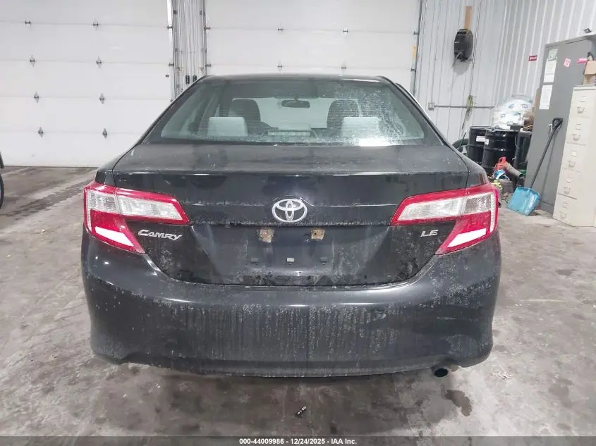 2014 TOYOTA CAMRY LE