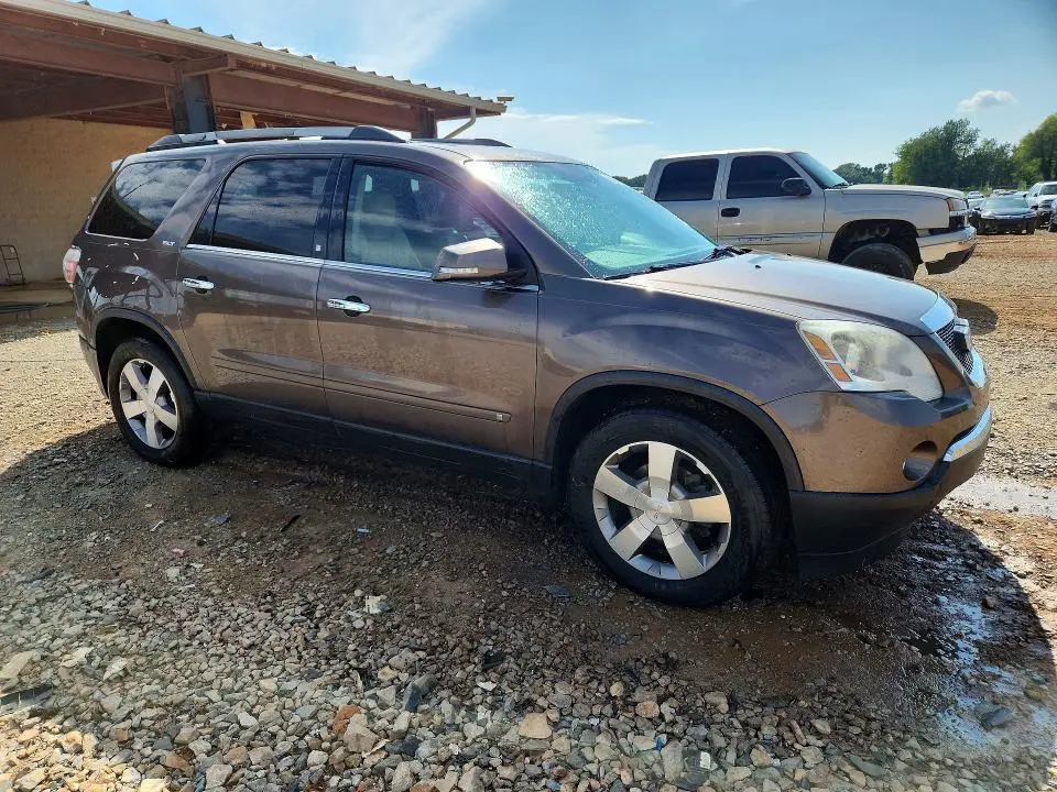 2010 GMC ACADIA SLT-1  