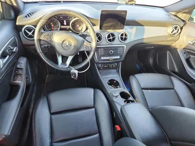 2019 MERCEDES-BENZ GLA 250  