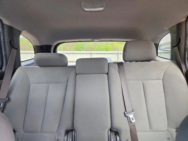 2011 HYUNDAI SANTA FE GLS  