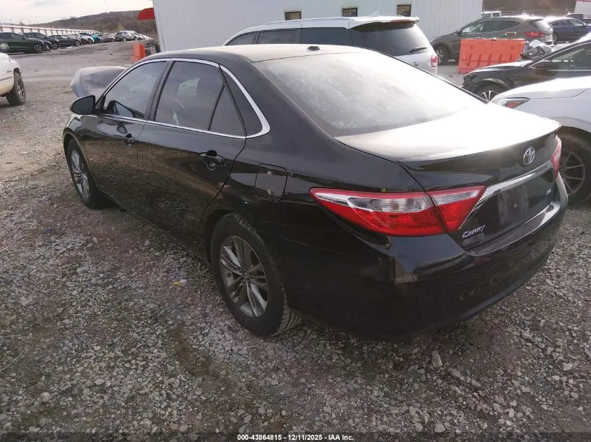 2015 TOYOTA CAMRY SE