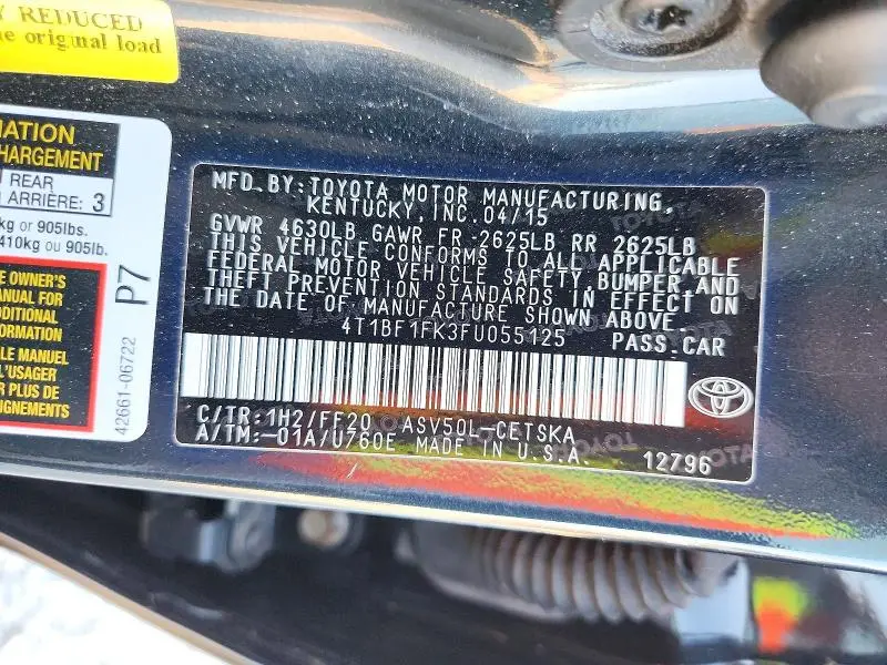 2015 TOYOTA CAMRY SE  