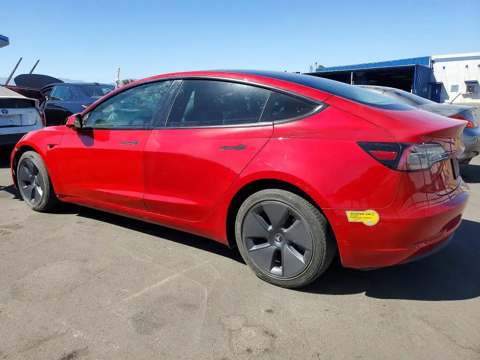2022 TESLA MODEL 3   