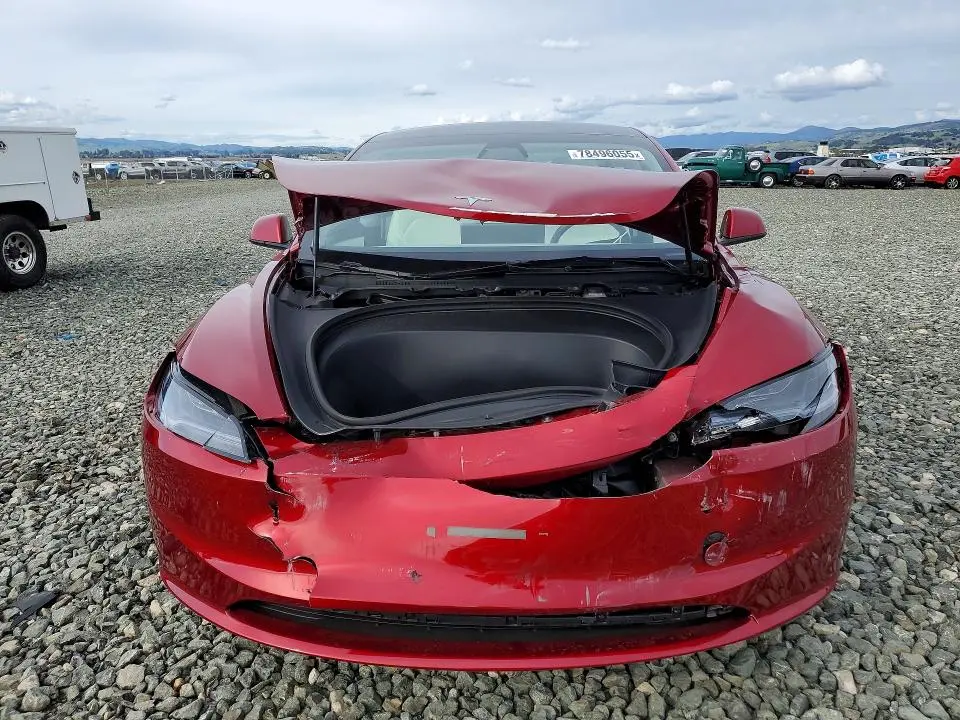2025 TESLA MODEL 3   