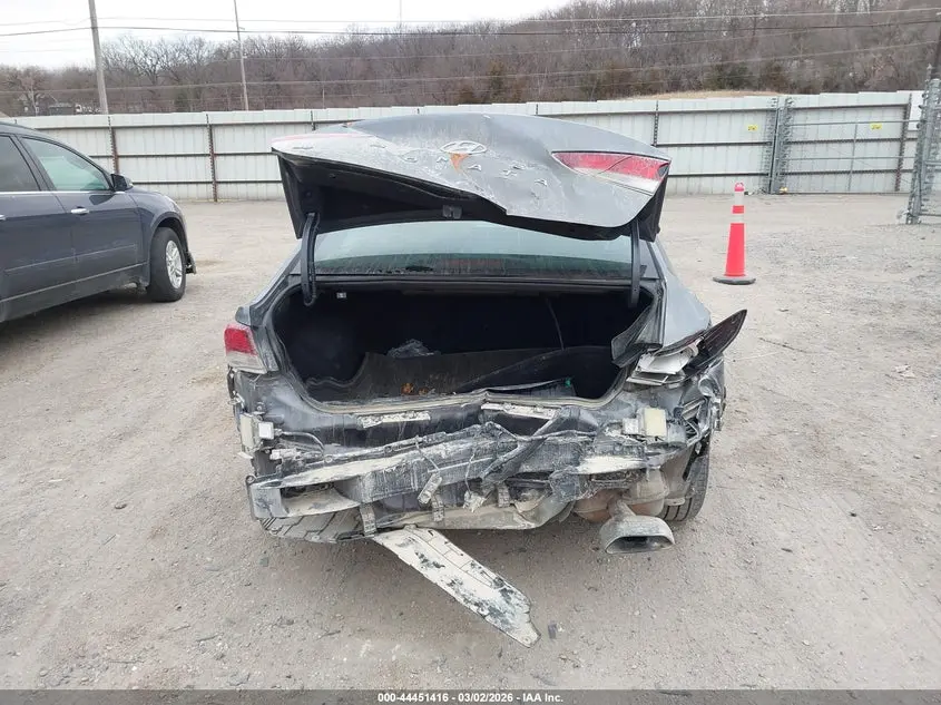 2019 HYUNDAI SONATA SE