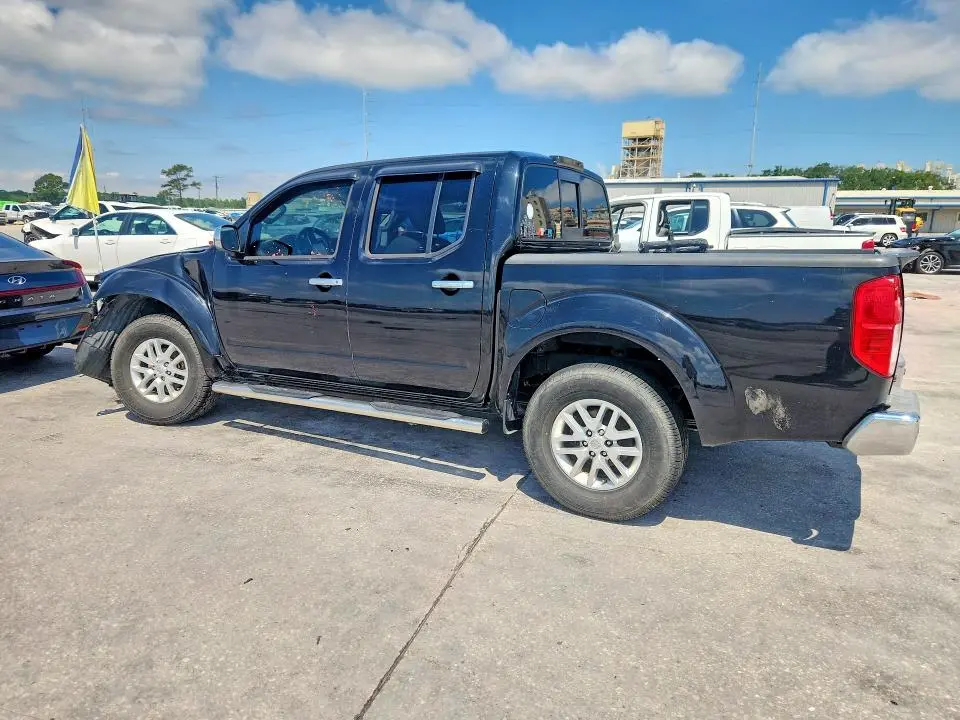 2014 NISSAN FRONTIER S  