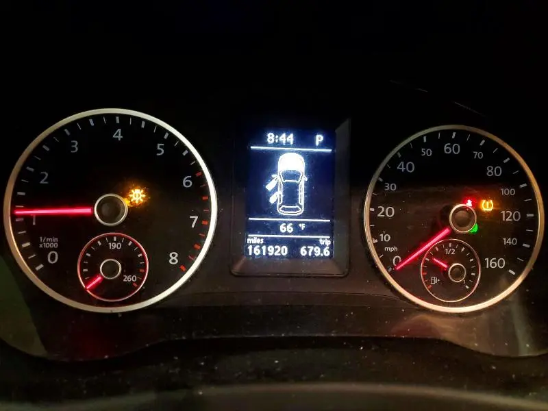 2012 VOLKSWAGEN TIGUAN S  
