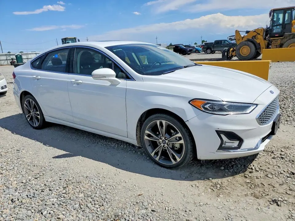 2020 FORD FUSION TITANIUM  