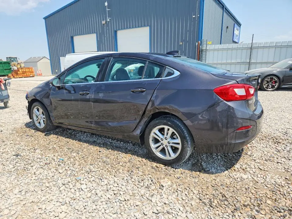 2017 CHEVROLET CRUZE LT  