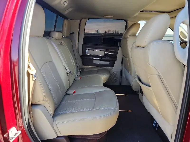 2018 RAM 1500 LARAMIE  