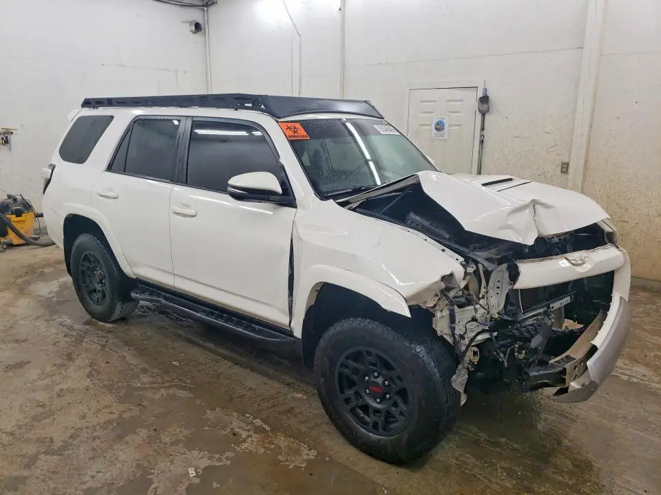 2016 TOYOTA 4RUNNER TRAIL PREMIUM  