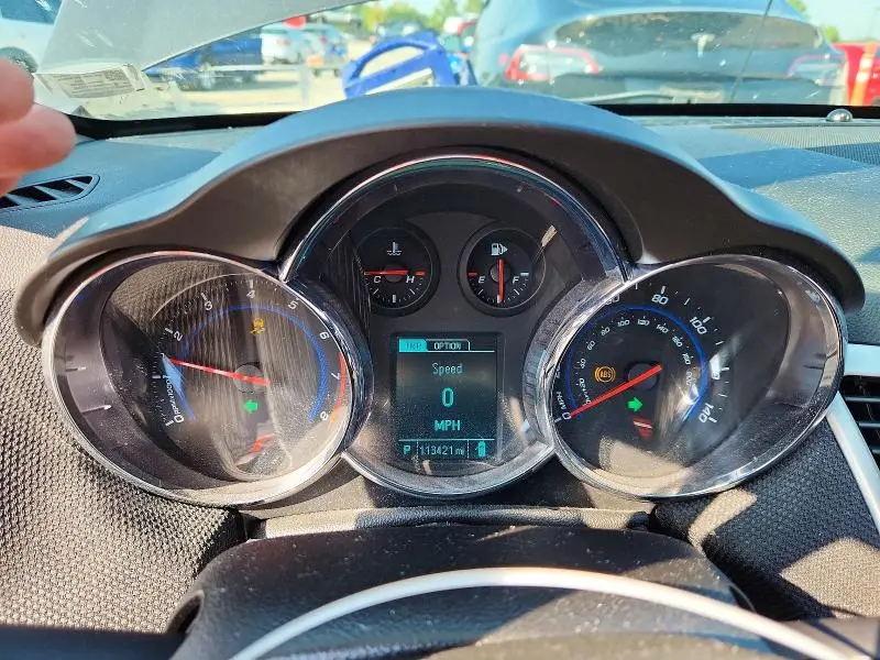 2015 CHEVROLET CRUZE LT  