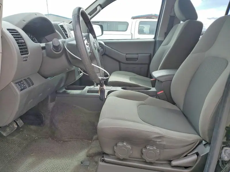 2015 NISSAN XTERRA S  