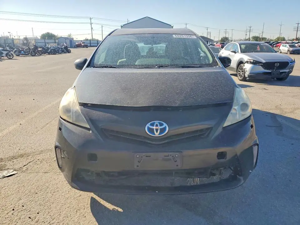 2013 TOYOTA PRIUS V THREE  