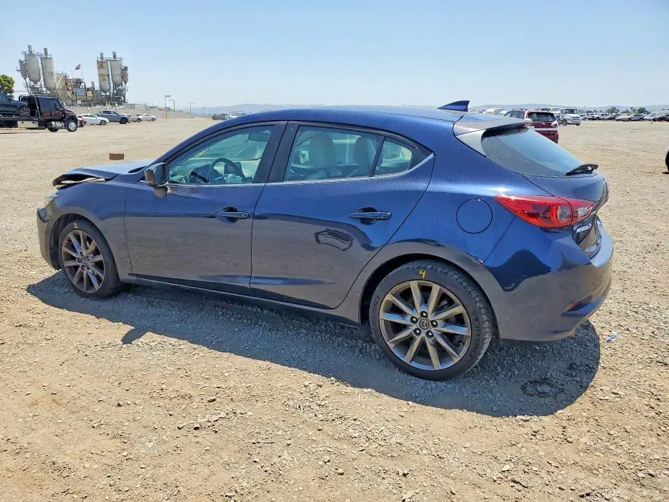 2018 MAZDA 3 GRAND TOURING  