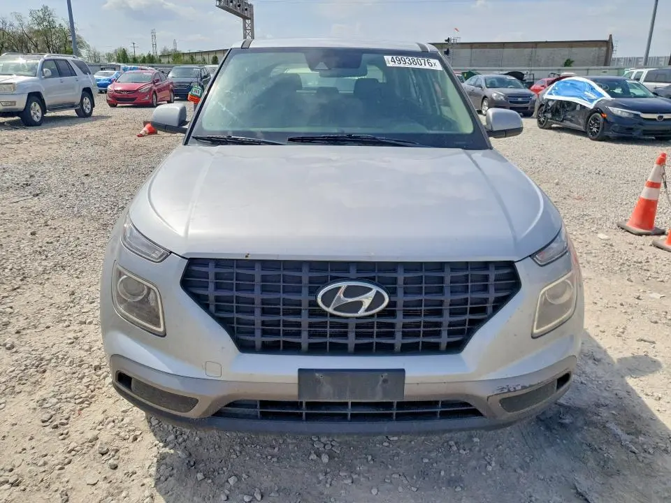 2020 HYUNDAI VENUE SE  