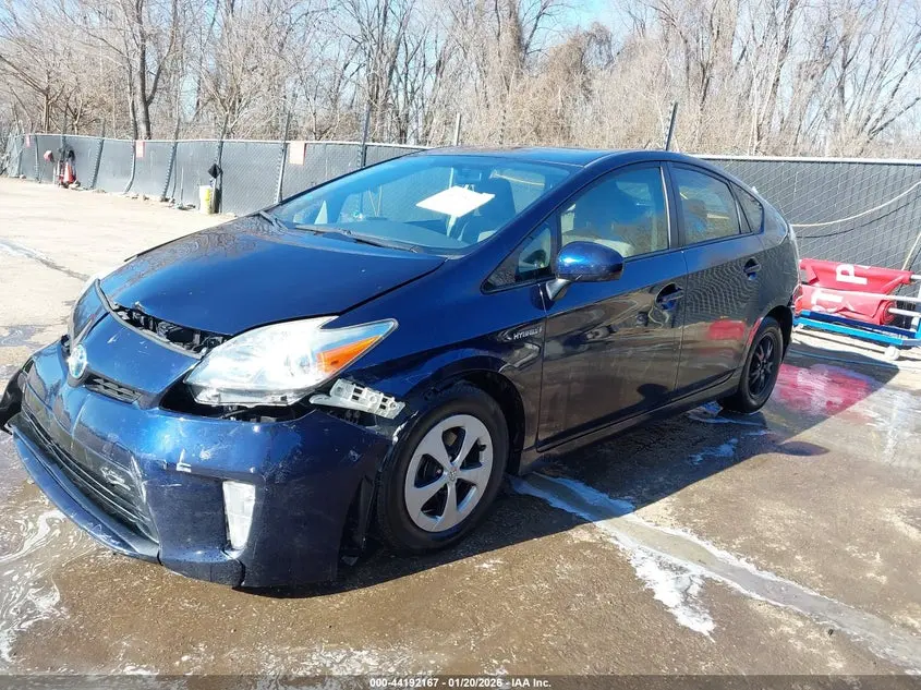 2015 TOYOTA PRIUS TWO