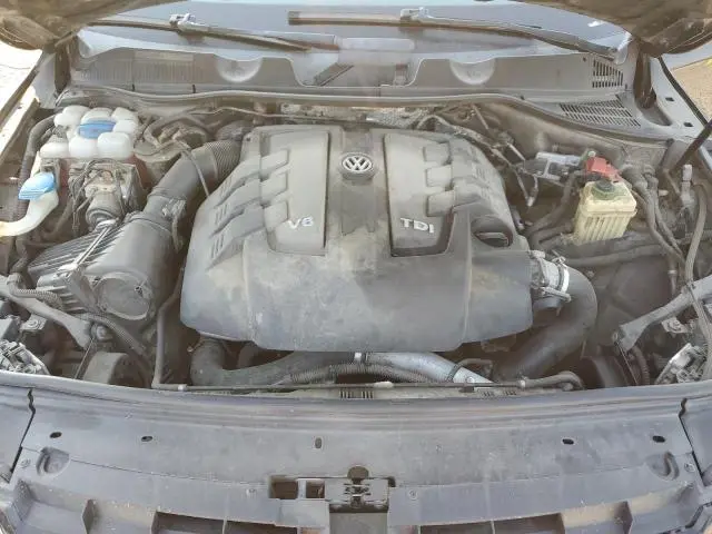 2013 VOLKSWAGEN TOUAREG V6 TDI  