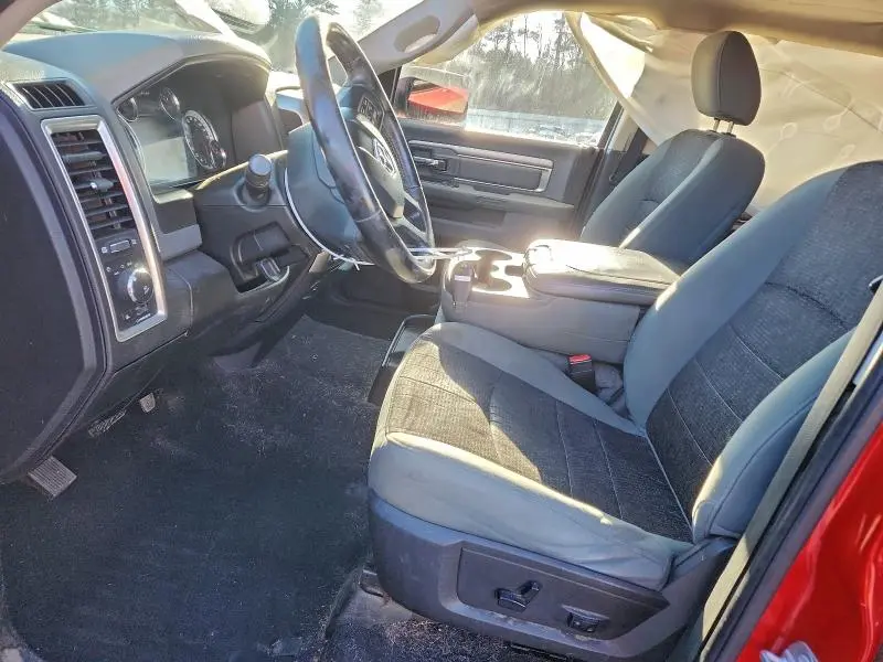 2019 RAM 1500 CLASSIC SLT  