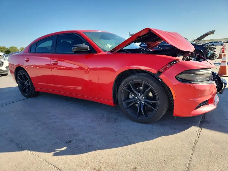 2016 DODGE CHARGER SXT  