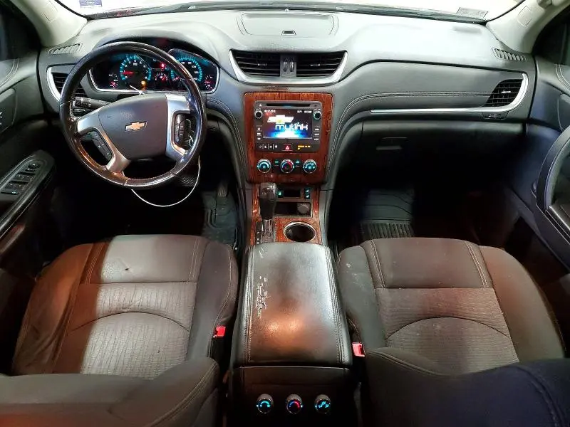 2014 CHEVROLET TRAVERSE LT  