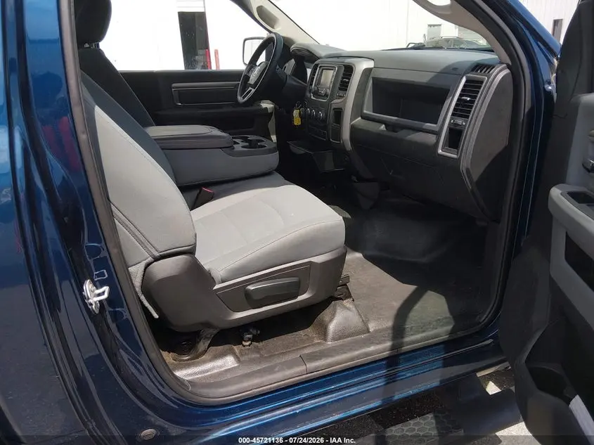 2019 RAM 1500 CLASSIC TRADESMAN  4X2 8' BOX