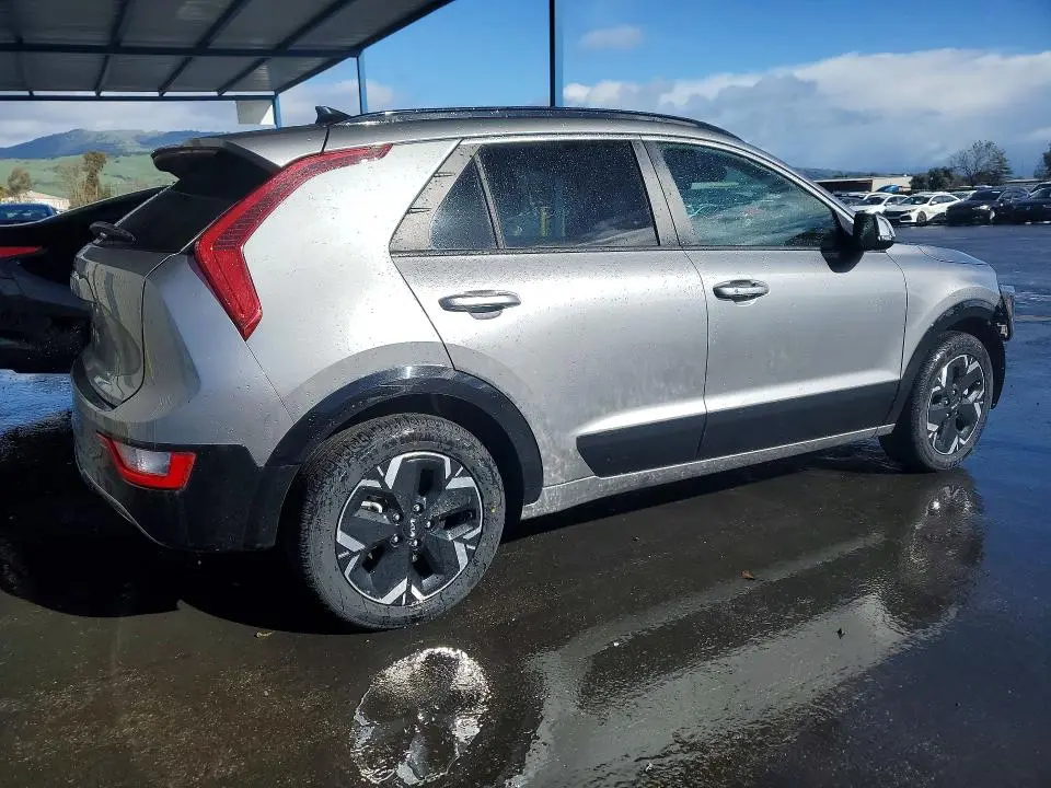 2023 KIA NIRO WIND - R & D - CLN TITLE - PRI FLEET