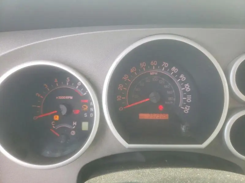 2010 TOYOTA TUNDRA GRADE  