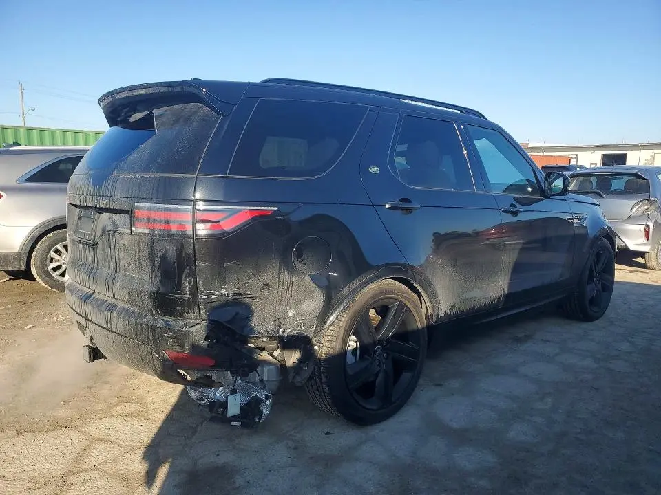 2025 LAND ROVER DISCOVERY DYNAMIC SE  