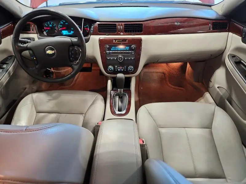 2010 CHEVROLET IMPALA LT  