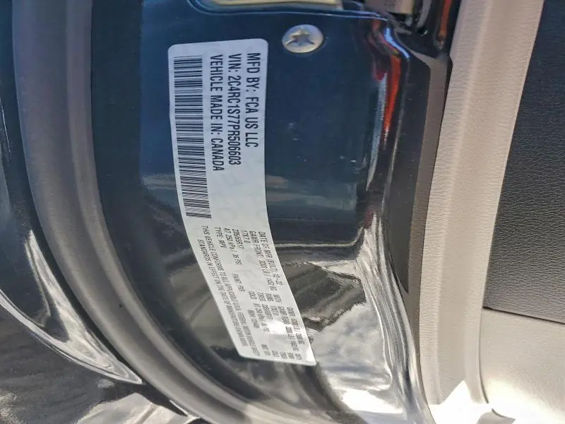 2023 CHRYSLER PACIFICA HYBRID LIMITED  