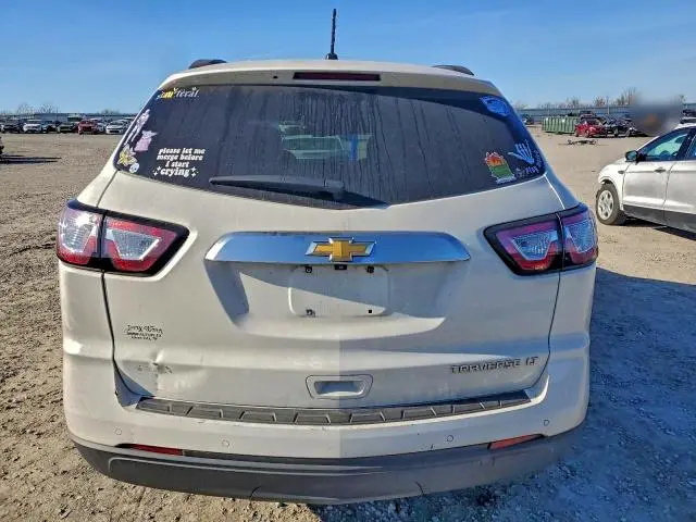 2015 CHEVROLET TRAVERSE LT  