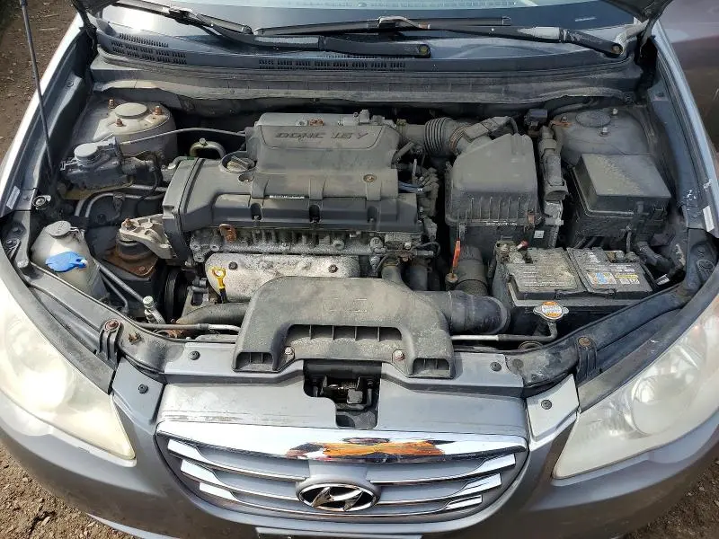 2010 HYUNDAI ELANTRA SE  