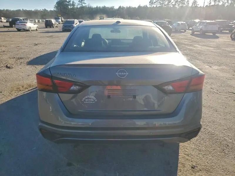 2025 NISSAN ALTIMA SV  