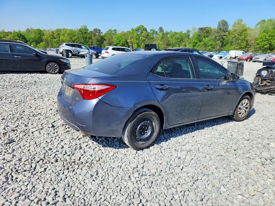 2018 TOYOTA COROLLA LE  