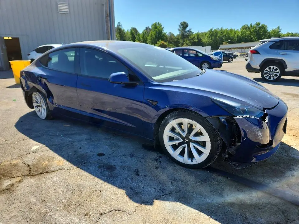 2021 TESLA MODEL 3   