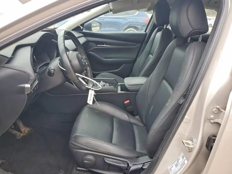 2024 MAZDA 3 SELECT SPORT  