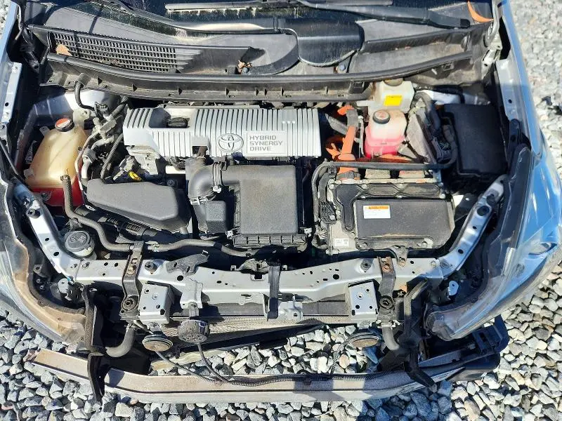 2017 TOYOTA PRIUS V THREE  