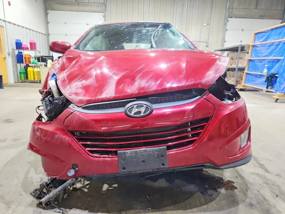 2015 HYUNDAI TUCSON SE  