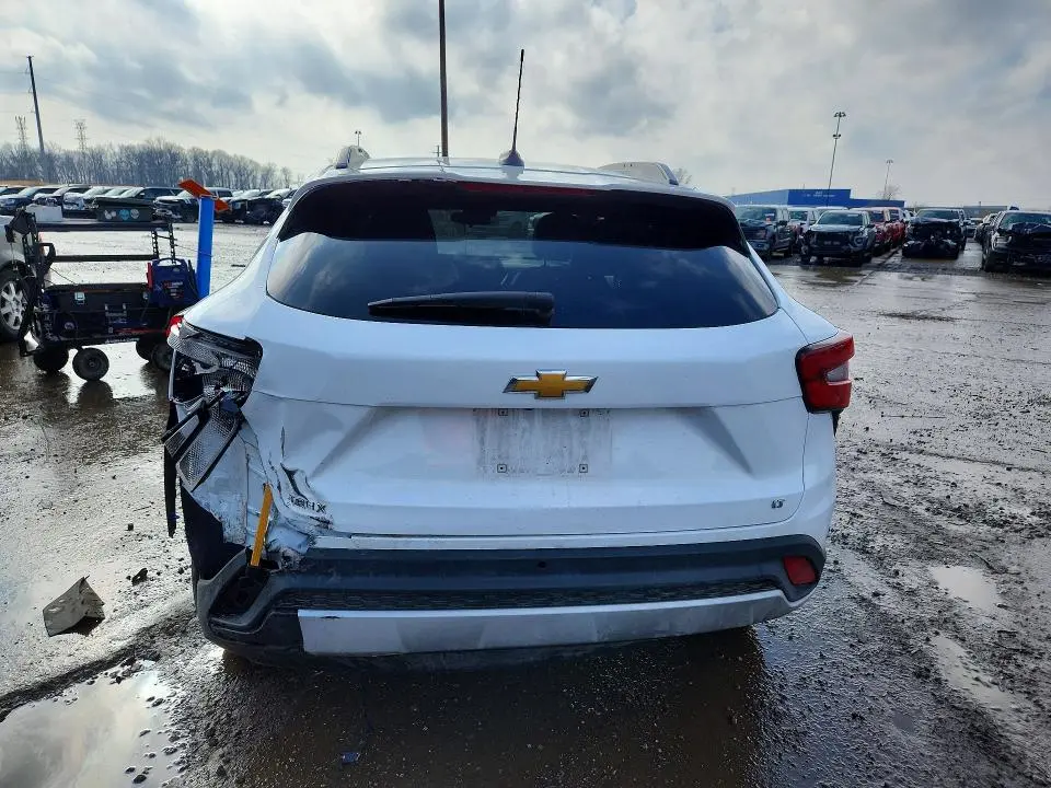 2025 CHEVROLET TRAX 1LT  