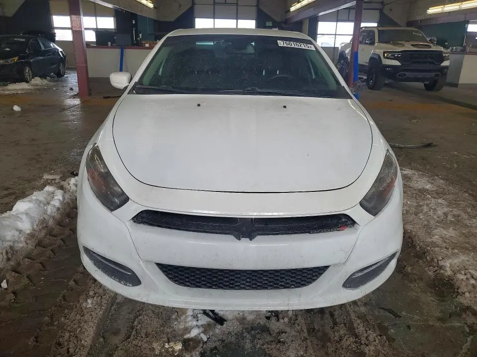 2016 DODGE DART SXT  