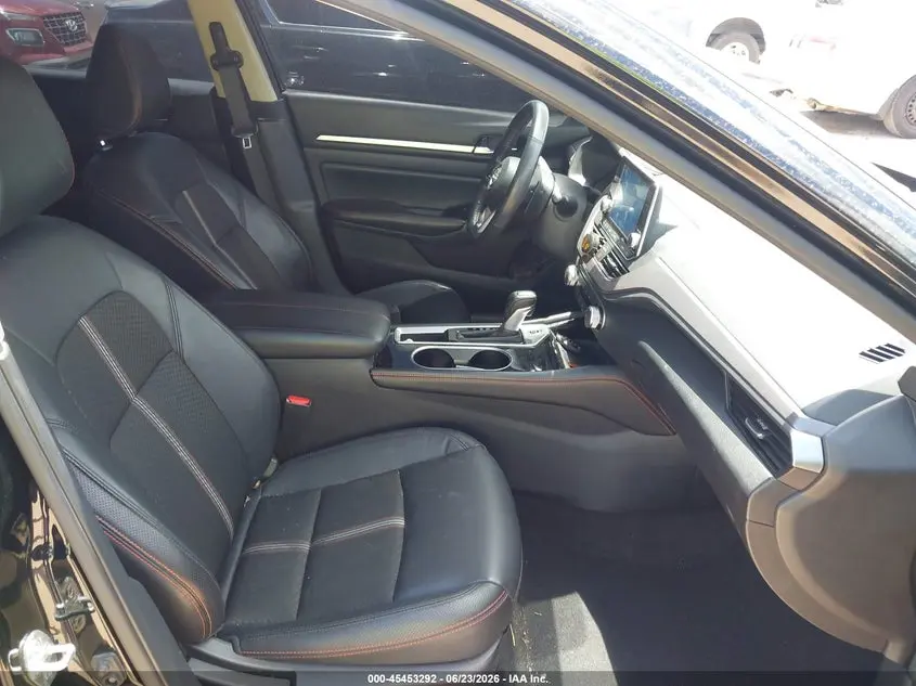 2024 NISSAN ALTIMA SR FWD