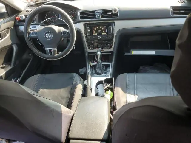 2013 VOLKSWAGEN PASSAT SE  