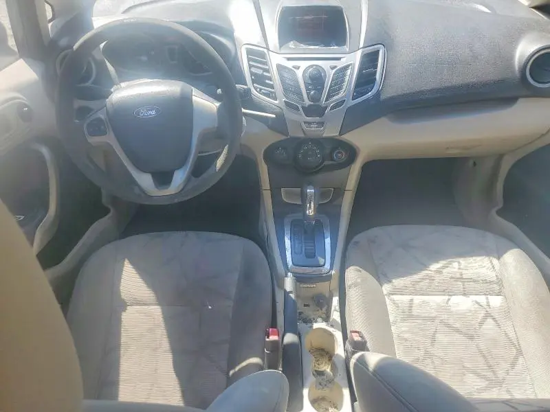 2011 FORD FIESTA SE  