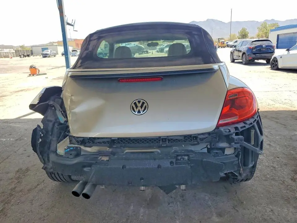 2015 VOLKSWAGEN BEETLE 1.8T  