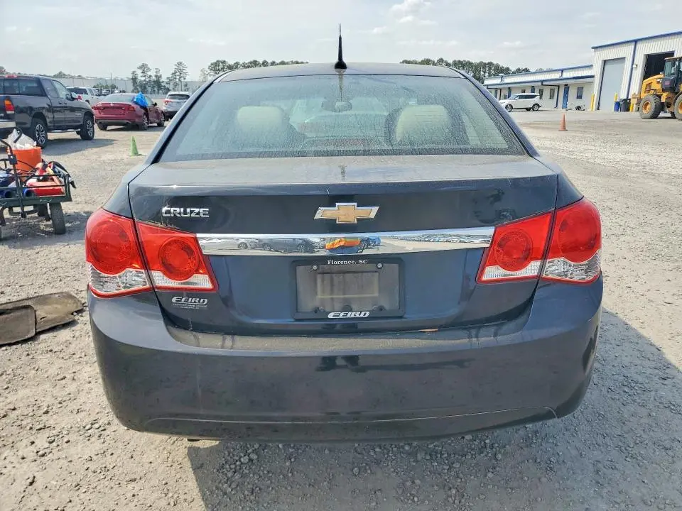 2012 CHEVROLET CRUZE LS  