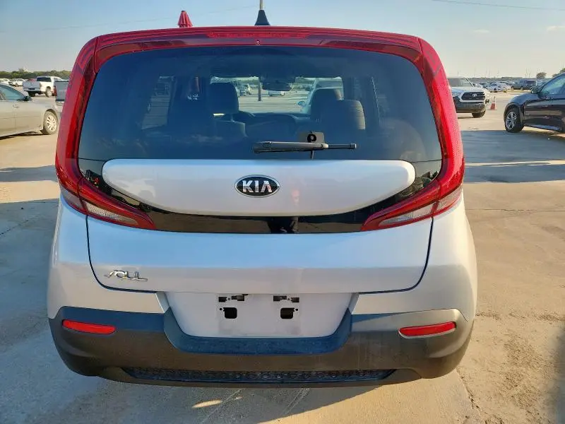 2021 KIA SOUL LX  