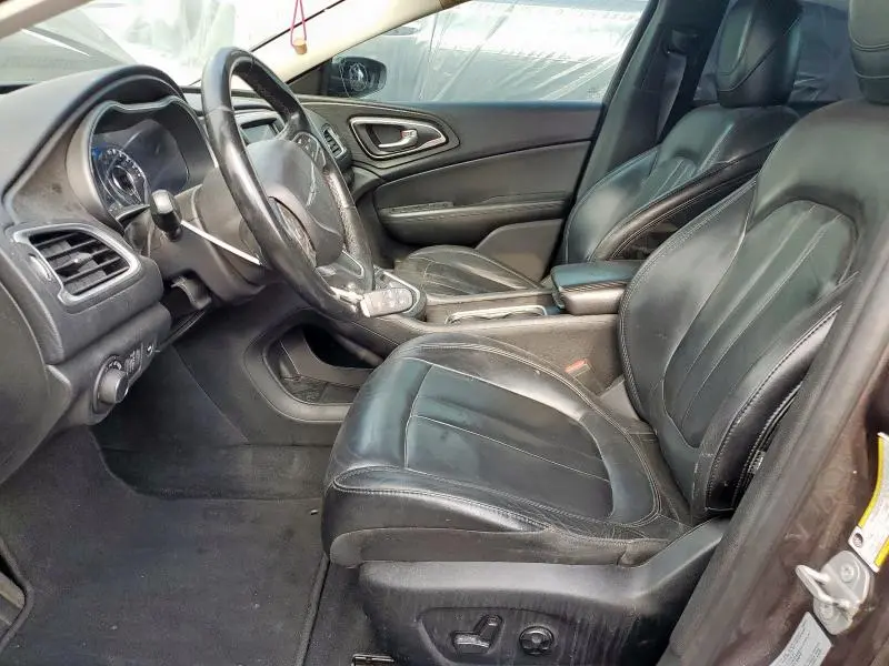 2017 CHRYSLER 200 LIMITED  